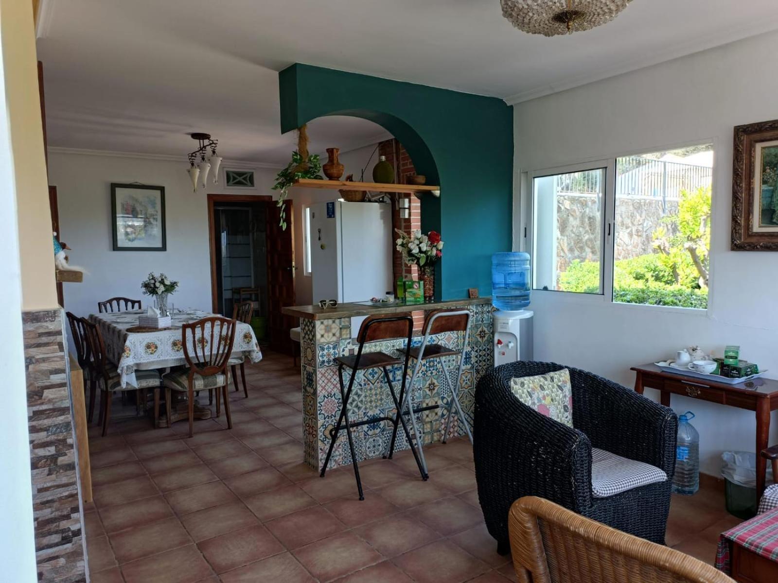 Bedroom With Private Bathroom And Two-Bedroom Family Suite In Quiet Forest Country House 80M2 Large Swimming Pool Music Town Lliria The Garden And Swimmingpool And Garden Are Shared Eksteriør billede